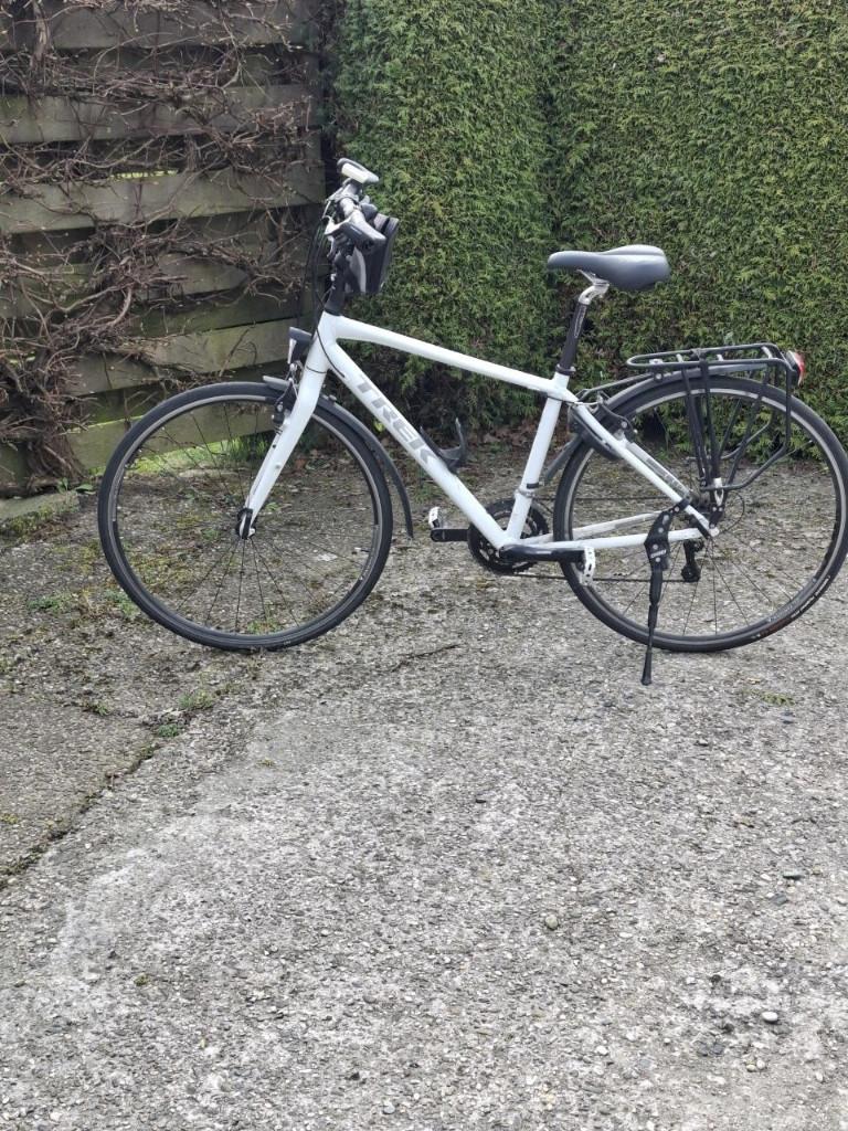 Nette en sportieve Damesfiets - Merk Trek, Gebruikt, Velgrem, Versnellingen, Minder dan 47 cm