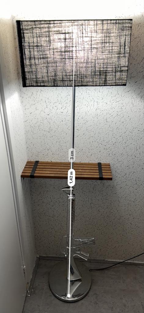 Unieke vloerlamp in geweerdesign met stoffen kap, Ophalen of Verzenden, Zo goed als nieuw, Metaal, 100 tot 150 cm