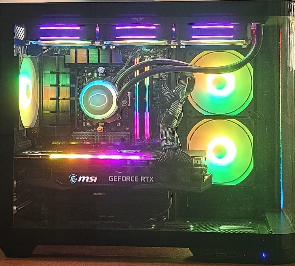 Foto 3 van MULTIMEDIA & GAMEPC R7 7700/1TBM.2/32GBDDR5/RTX3080 10G
