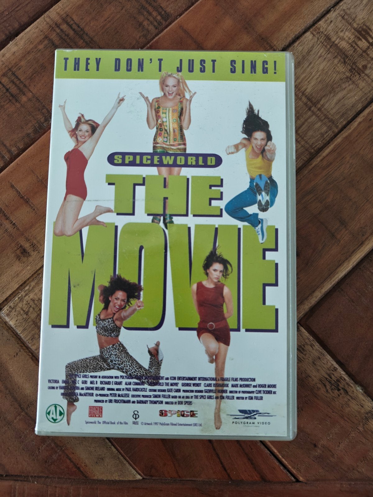 Spice Girls The Movie Videoband, Cd's en Dvd's, VHS | Film, Alle leeftijden, Ophalen of Verzenden, Gebruikt, Engels