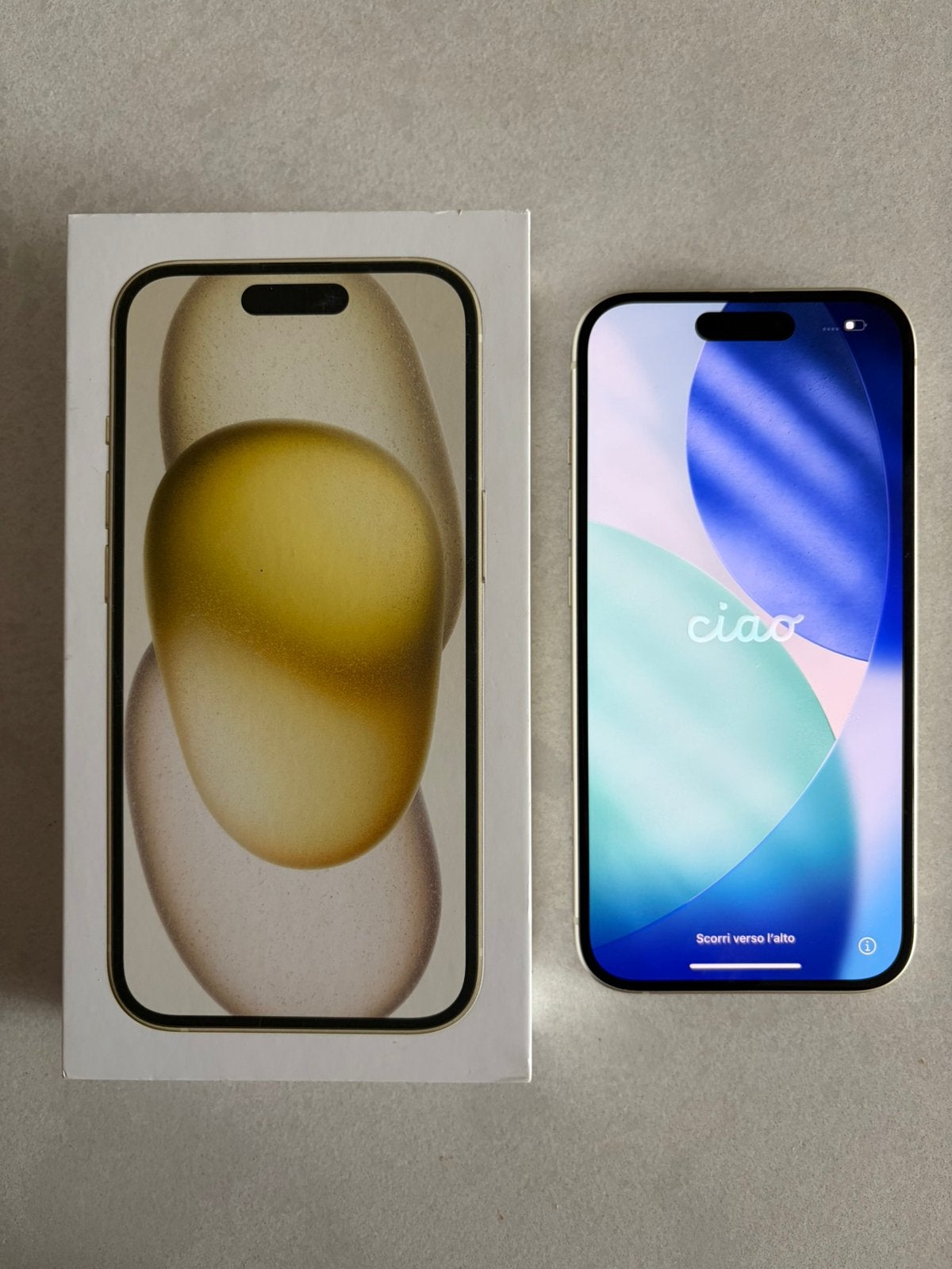 Apple iPhone 15 128gb geel, Ophalen, IPhone 15, 86 %, Geel