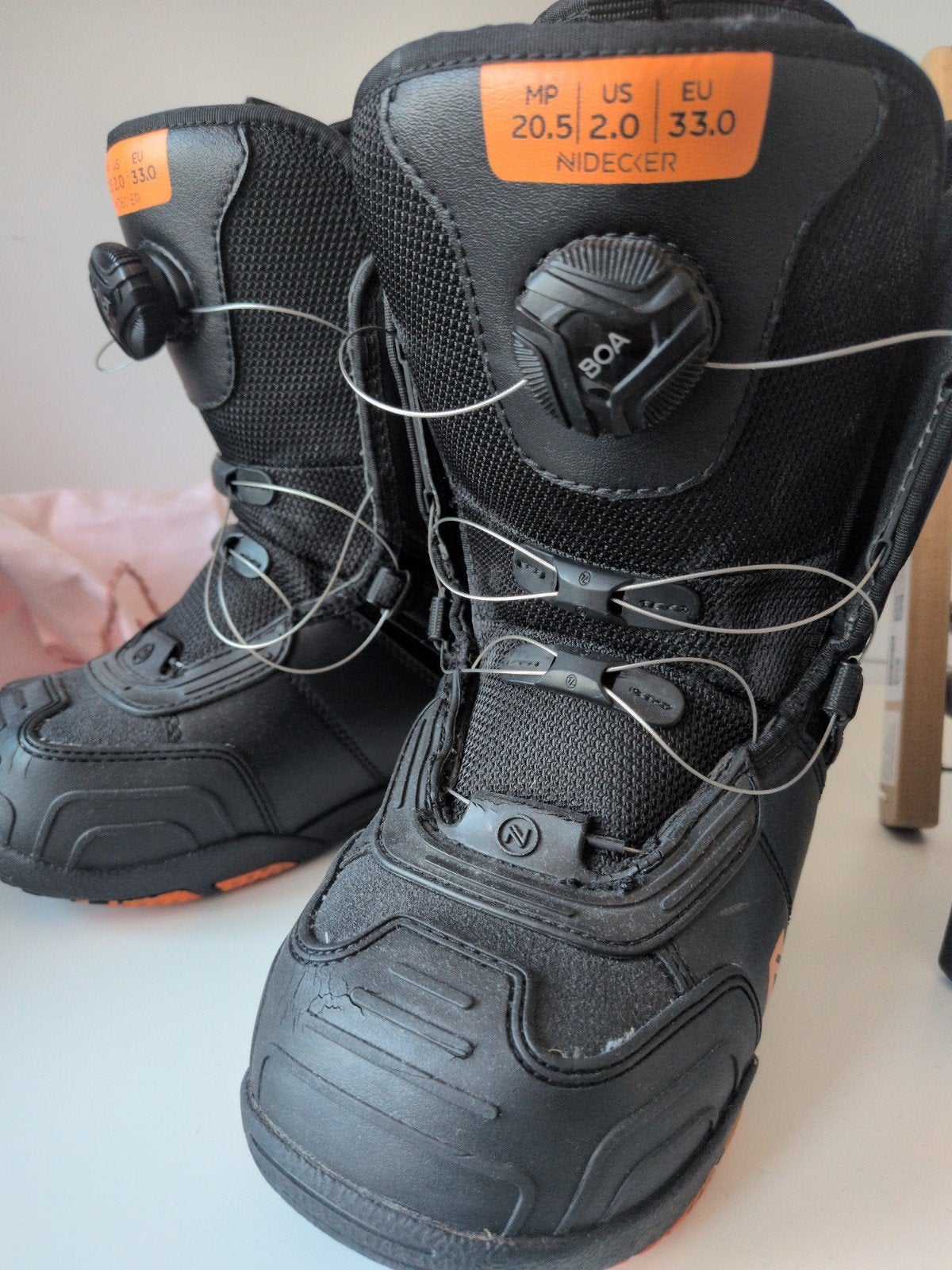 Nidecker Snowboardschoenen - Maat 33 - Zo goed als nieuw, Sport en Fitness, Ophalen of Verzenden, Zo goed als nieuw