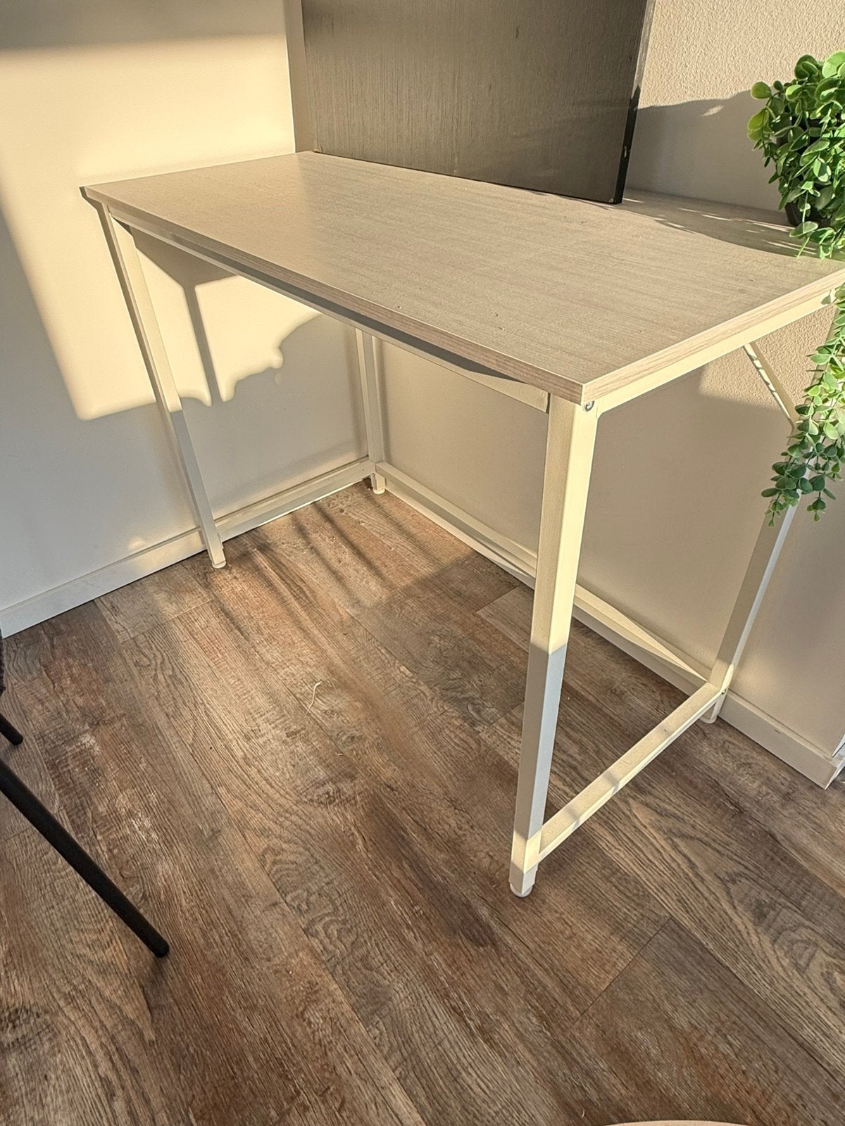 Desk, Ophalen, Zo goed als nieuw