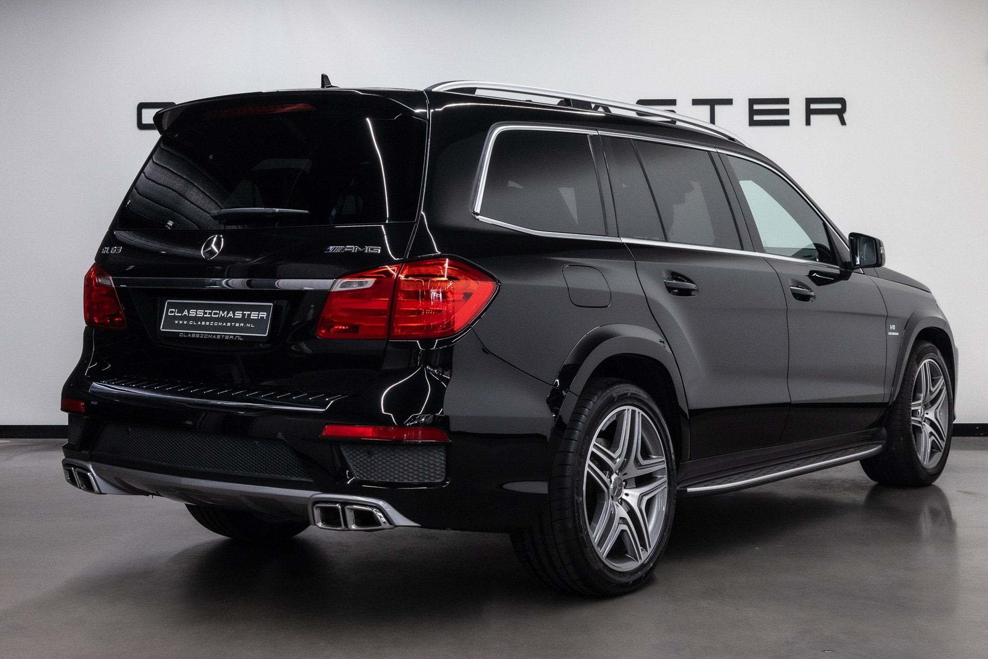 Mercedes-Benz GL-Klasse AMG 63 Btw auto (€ 49.545.45 Ex B., Automaat, Bi-Xenon koplampen, 7 stoelen, Zwart