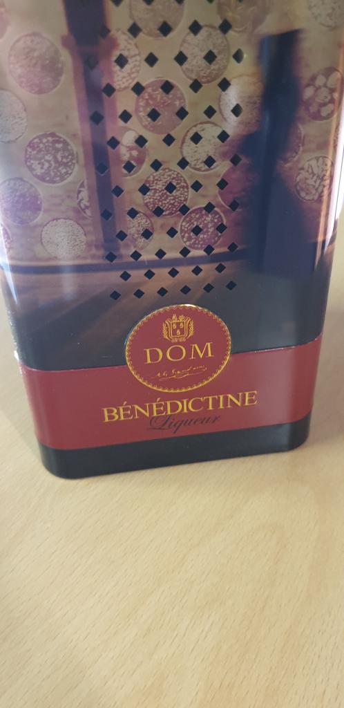 blik vierkant liqueur, Verzamelen, Blikken, Ophalen of Verzenden
