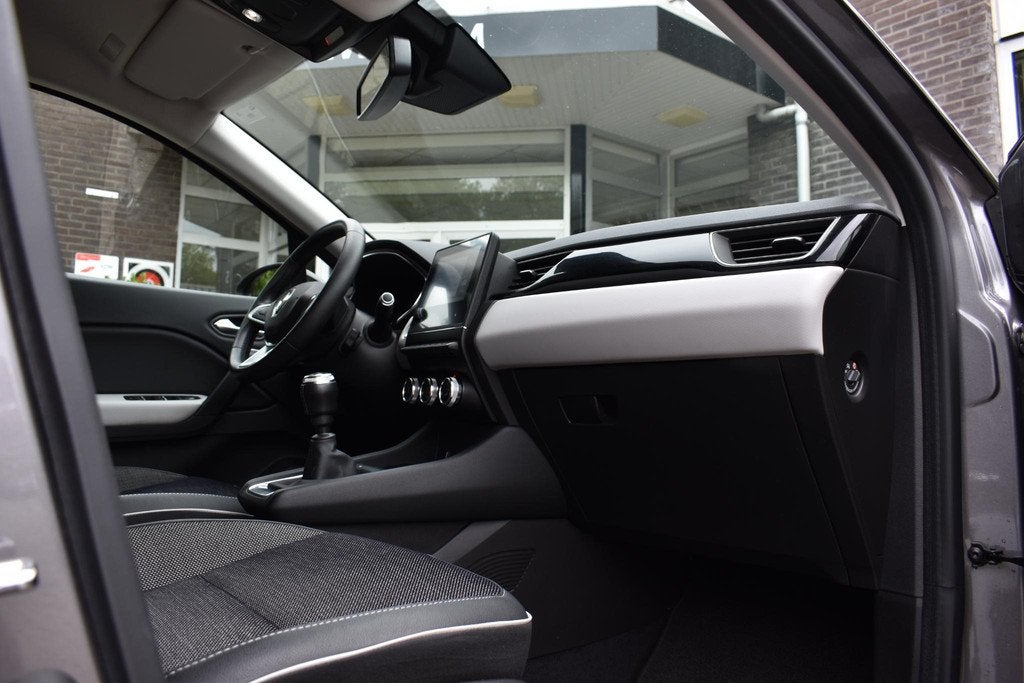 Renault Captur TCe 90 Intens | NAVI | CRUISE CONTROL | CLIMA, Auto's, Voorwielaandrijving, Gebruikt, Euro 6, Parkeersensor