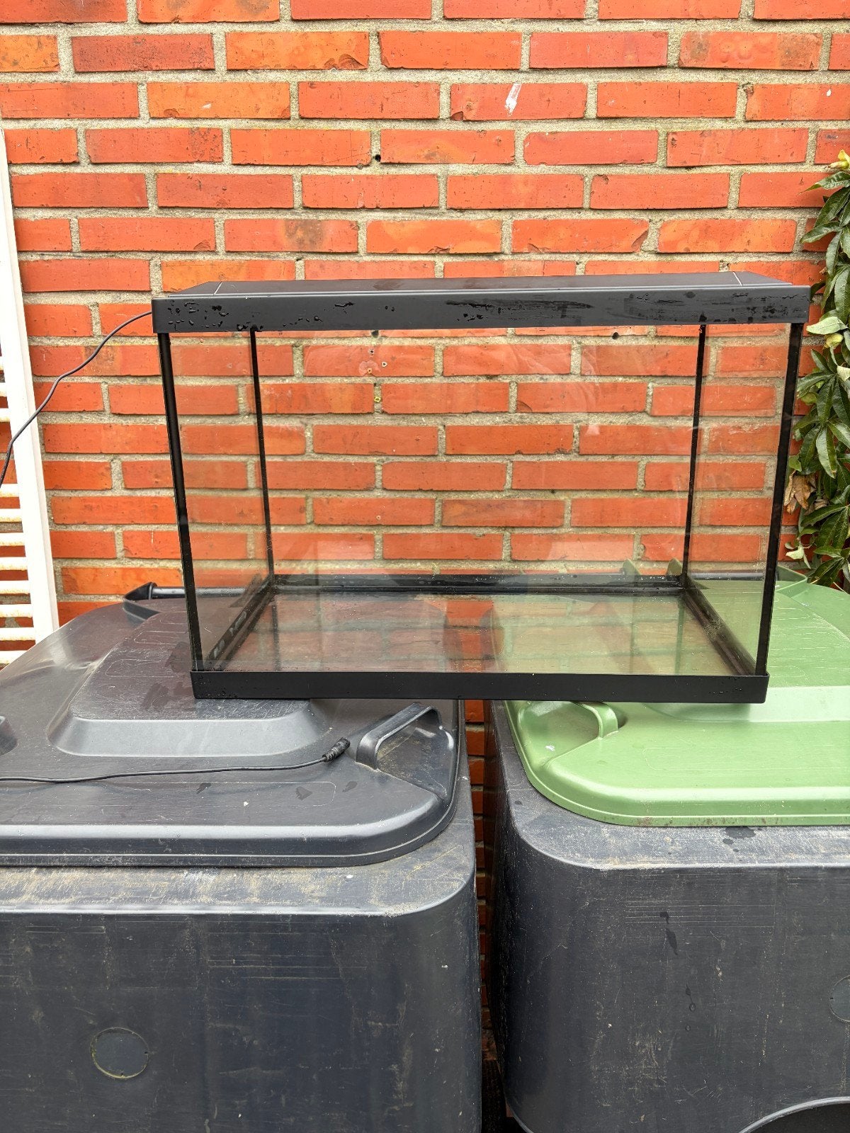aquarium  58 x 30 x 45 cm plus onderkast, Ophalen, Zo goed als nieuw, Leeg aquarium, Superfish