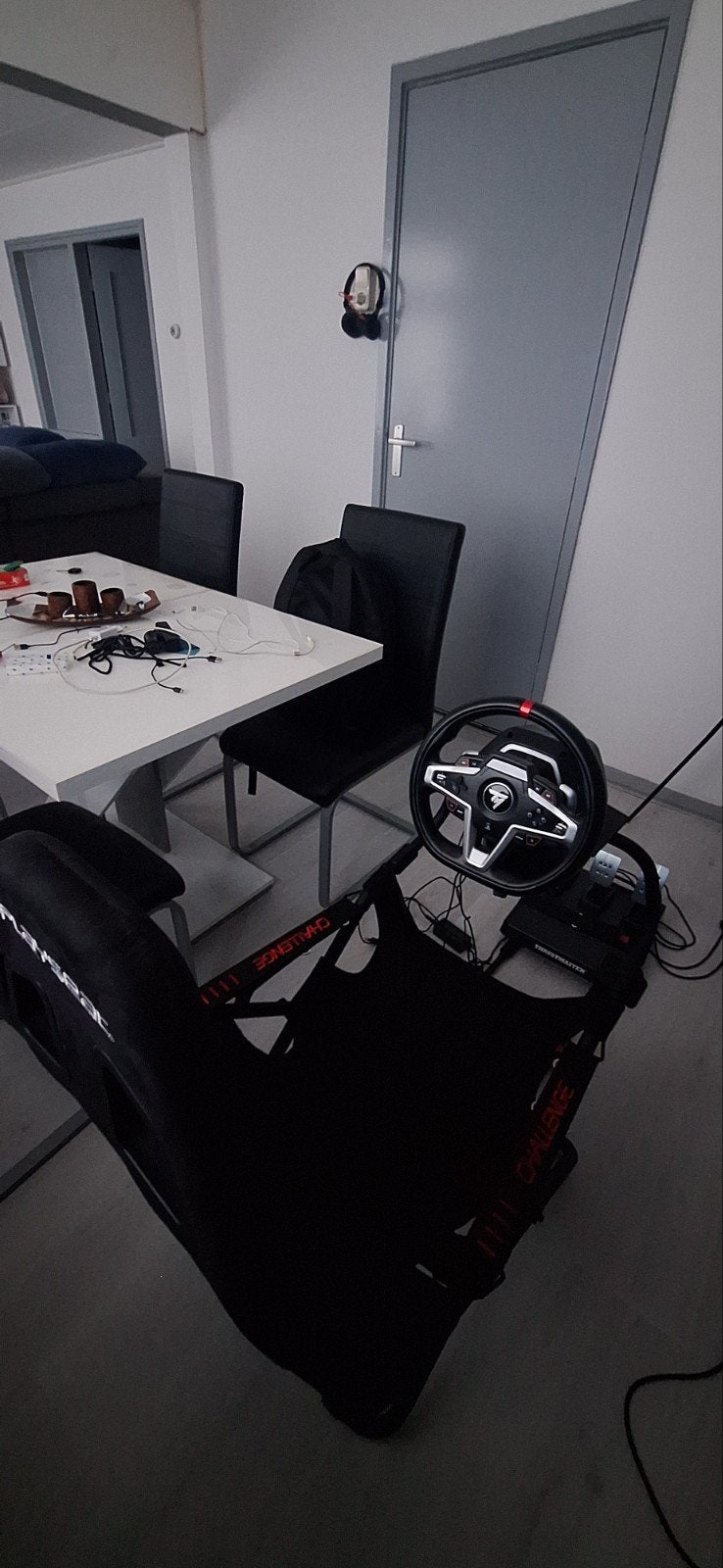 Thrustmaster T248 Racing Wheel & Playseat Challenge, Spelcomputers en Games, Spelcomputers | Overige, Zo goed als nieuw, Overige merken
