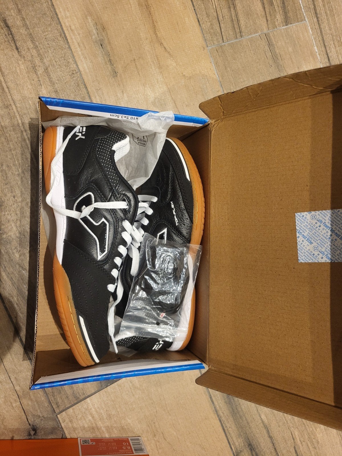 Joma Top Flex zaalschoenen - Nieuw in doos, Ophalen of Verzenden, Nieuw, Schoenen