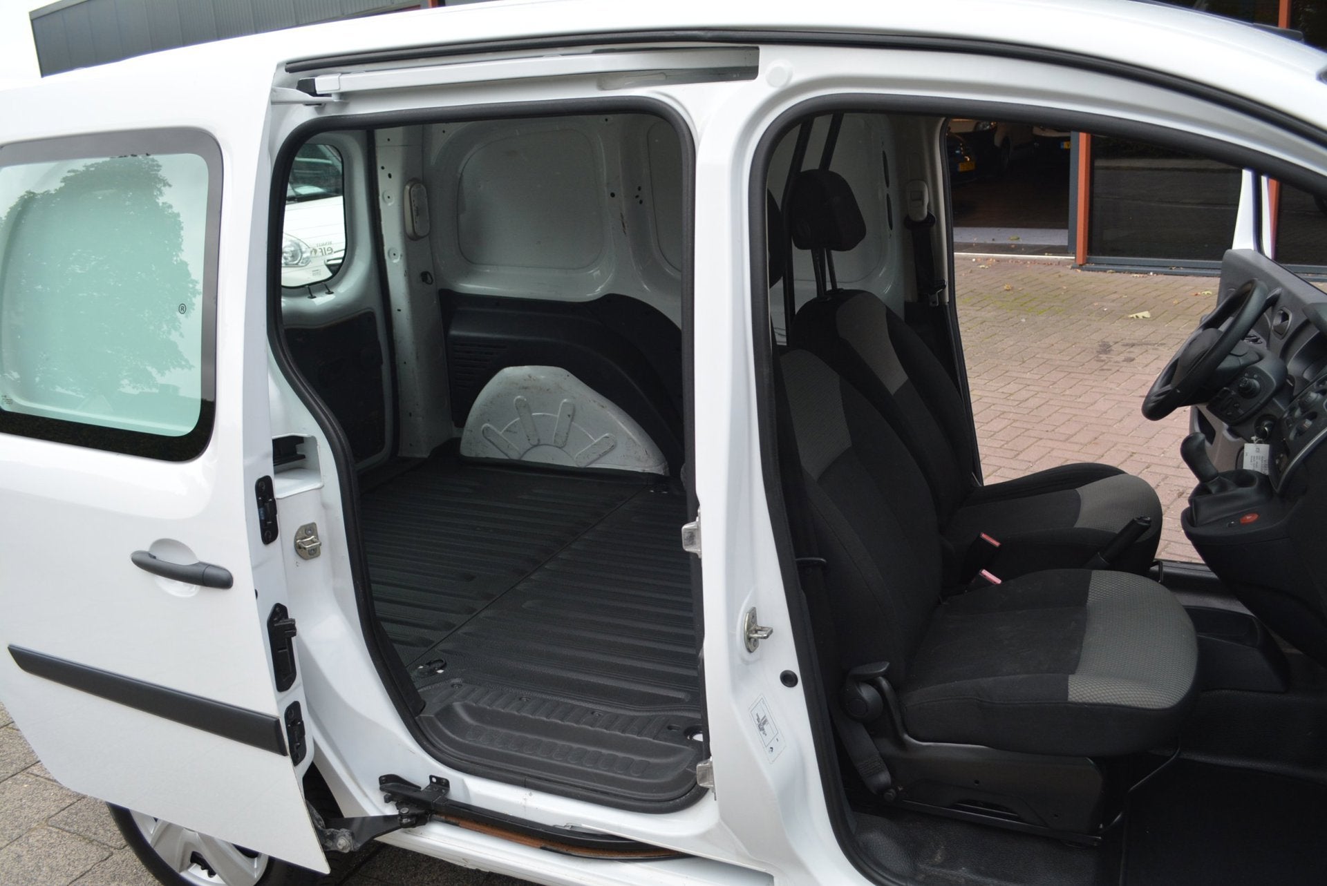 Renault Kangoo 1.5 dCi 75 Energy Comfort, Auto's, Voorwielaandrijving, Stof, Gebruikt, Euro 6