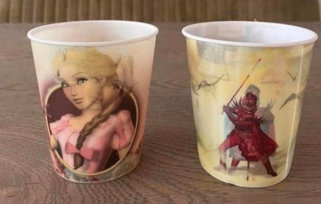 Efteling 3D Bekers, Ophalen of Verzenden, Zo goed als nieuw