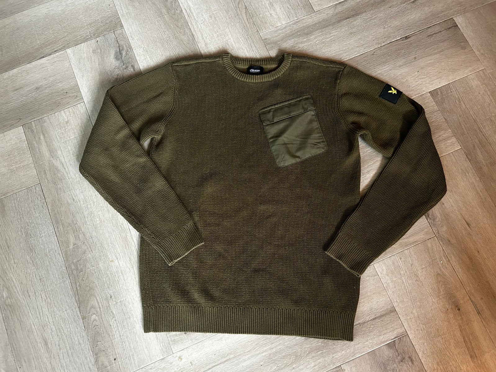 Lyle & Scott Junior trui met zakje - Maat 14/15 jaar, Kleding | Heren, Ophalen of Verzenden, Zo goed als nieuw, Overige maten