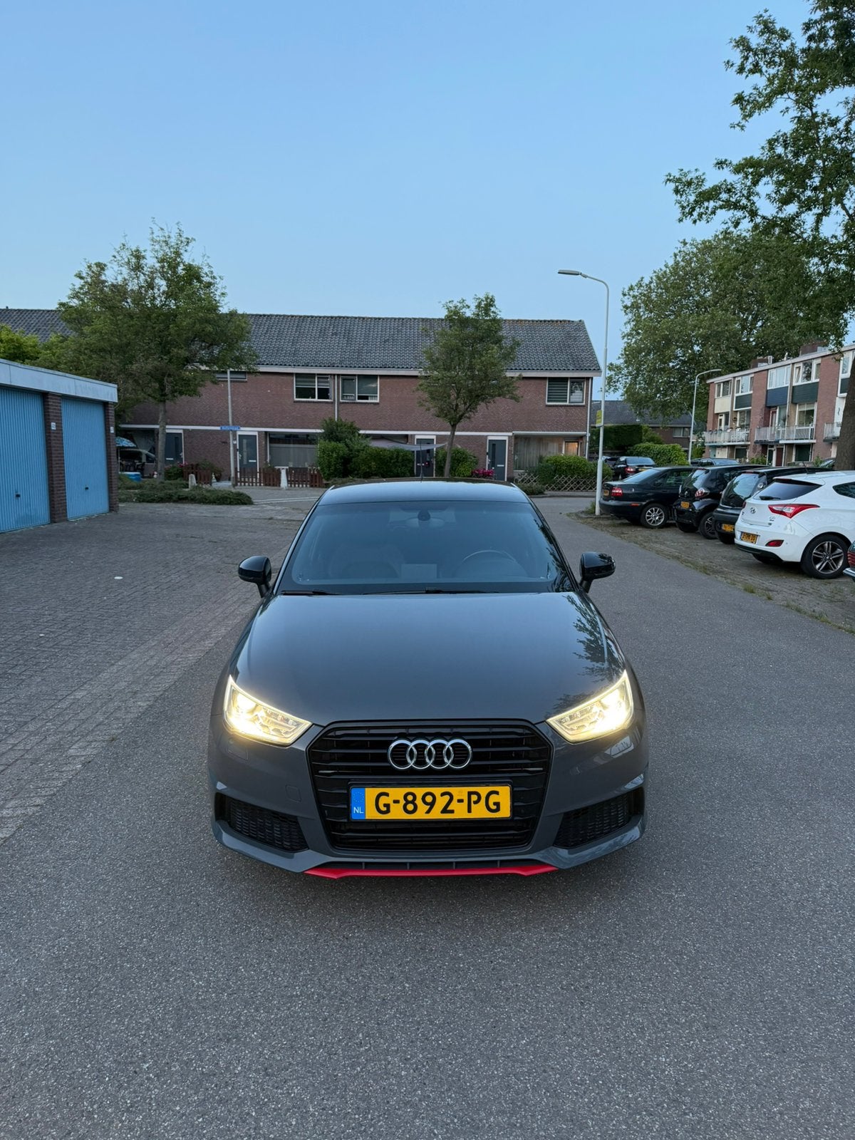 Audi A1 1.8TFSI 141KW SB S-tr7 EU6 2015 Grijs, Auto's, Audi, A1, 1200 kg, 1180 kg, Particulier