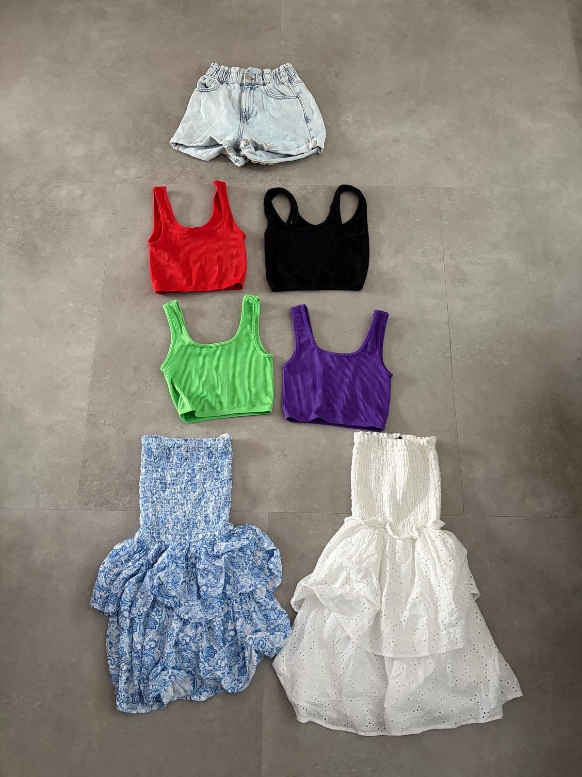 Zomerse set: 2 jurkjes, 4 topjes en 1 short (maat XXS/XS), Ophalen of Verzenden, Zo goed als nieuw, Maat 34 (XS) of kleiner, Kort