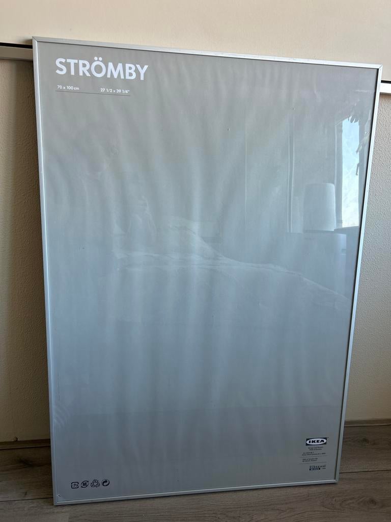 IKEA STRÖMBY fotolijst 70x100 cm, aluminiumkleur, Ophalen, Metaal of Aluminium, Zo goed als nieuw, 75 tot 100 cm