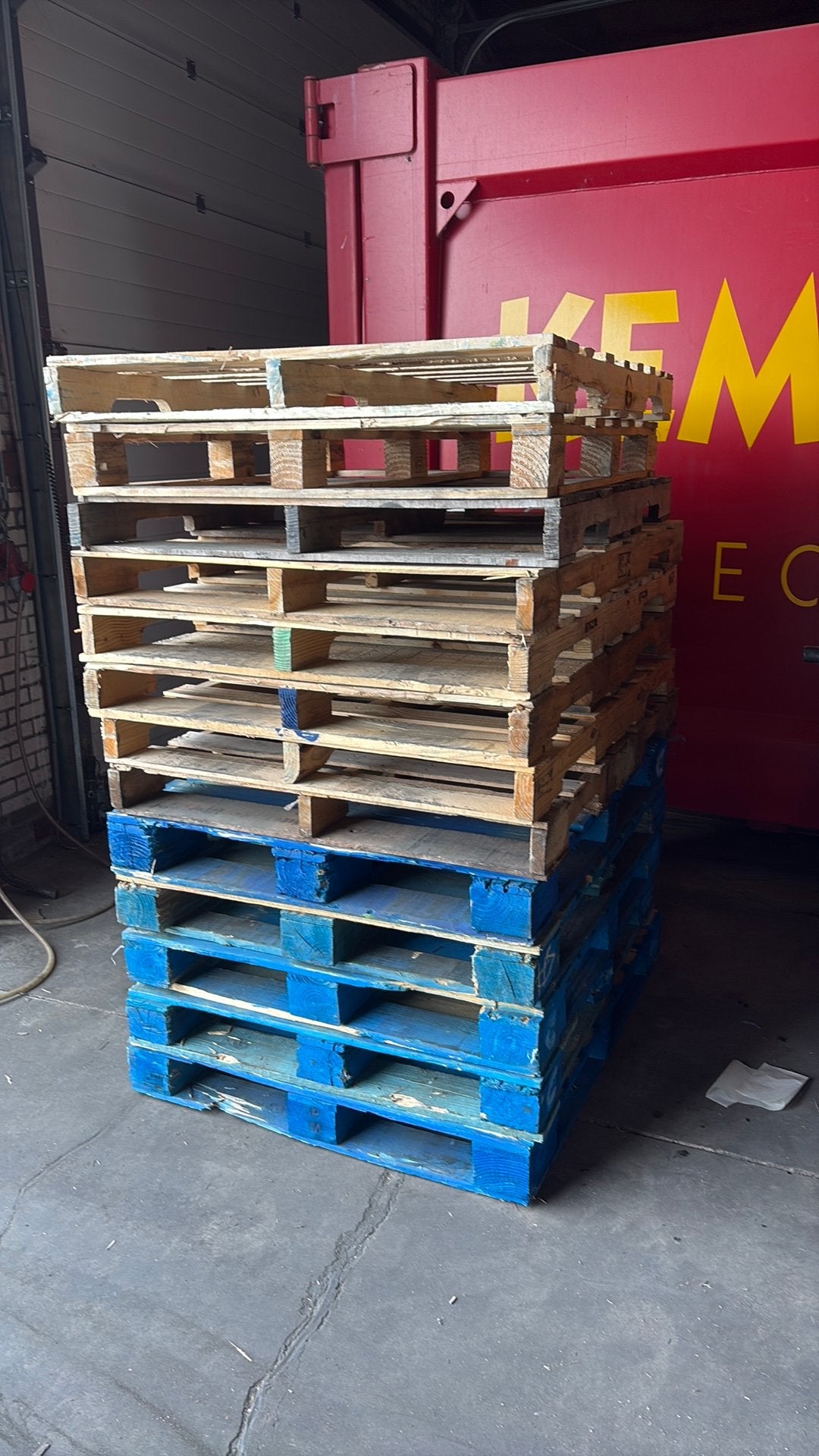 Haardhout kachelhout gratis, Tuin en Terras, Haardhout, Minder dan 3 m³, Ophalen
