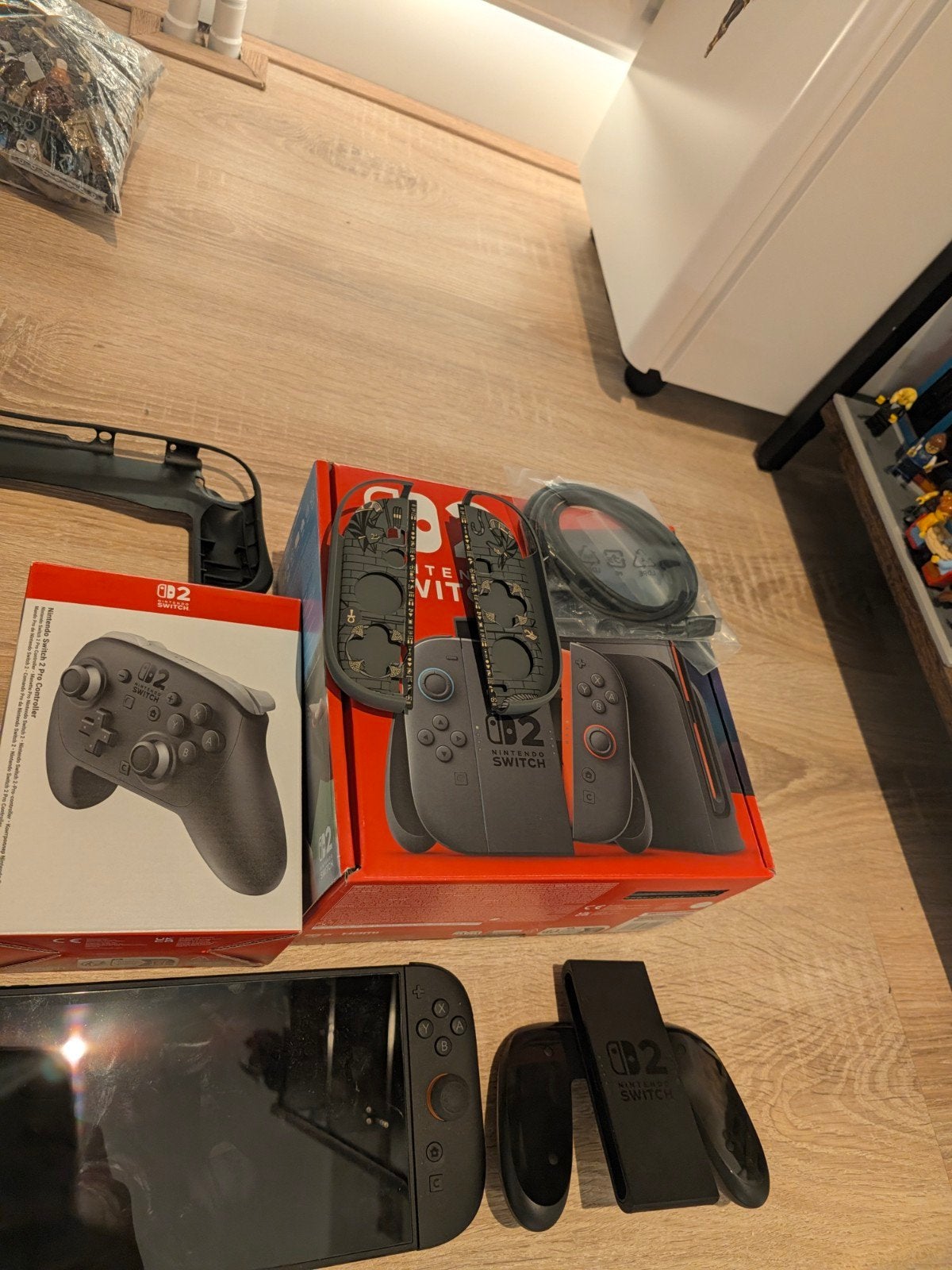 Foto 5 van Nintendo Switch 2 met accessories en games