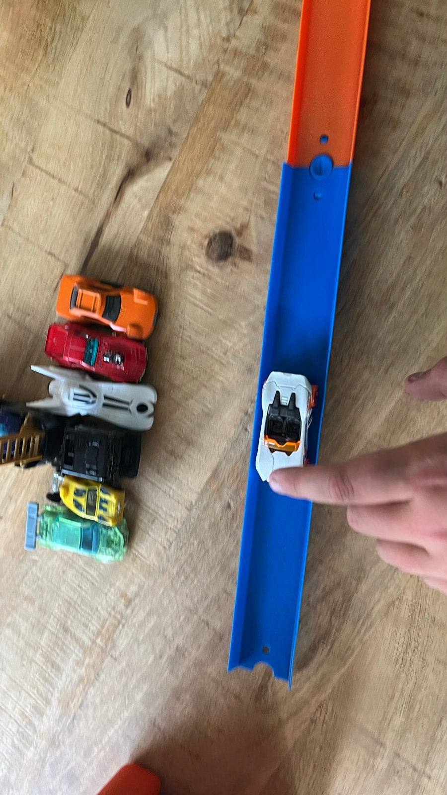Hot Wheels Racebaan met auto's en opbergkoffer, Ophalen, Zelf te bouwen, Hot Wheels, Handmatig