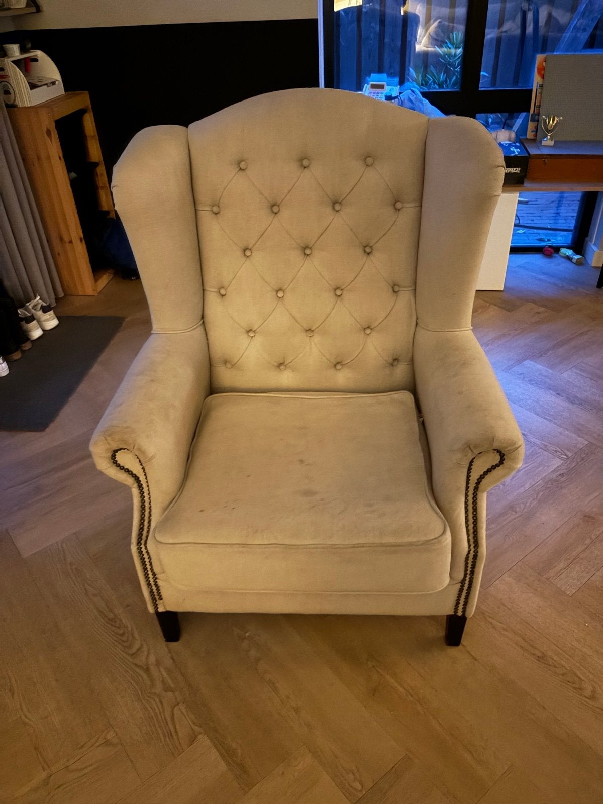 Comfortabele fauteuil met voetenbank - Beige stof, Ophalen, Gebruikt, Minder dan 75 cm, 75 tot 100 cm