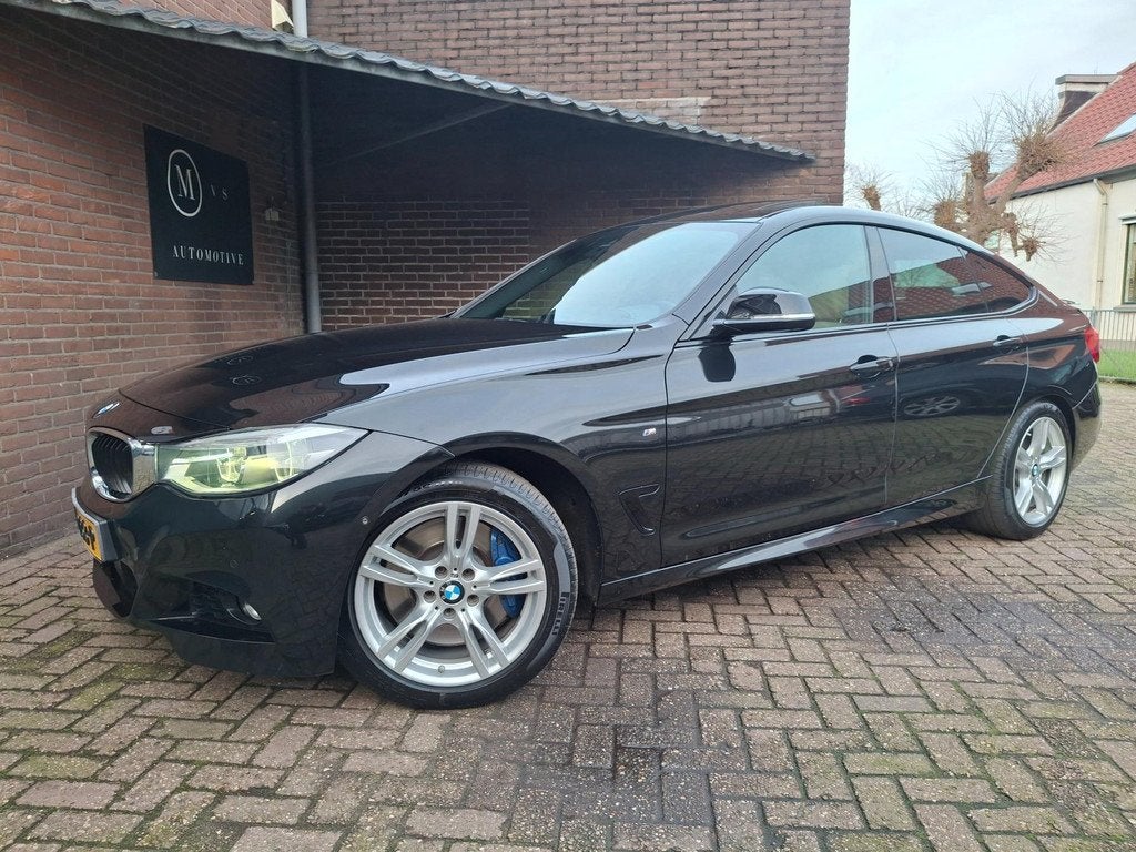 BMW 3-serie Gran Turismo 340i xDrive 327PK M Sport Panoramad, Auto's, BMW, Automaat, 1700 kg, 327 pk, Zwart