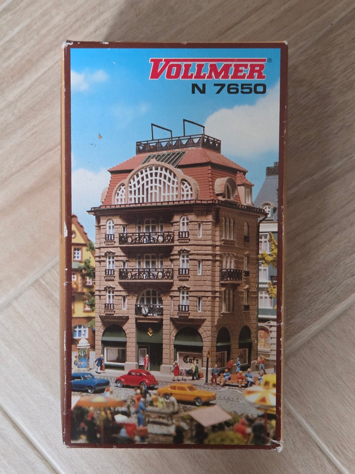 Vollmer N 7650 Romantisch stadscafé - Modelbouw, Ophalen of Verzenden, Nieuw, Brug, Tunnel of Gebouw, Overige merken
