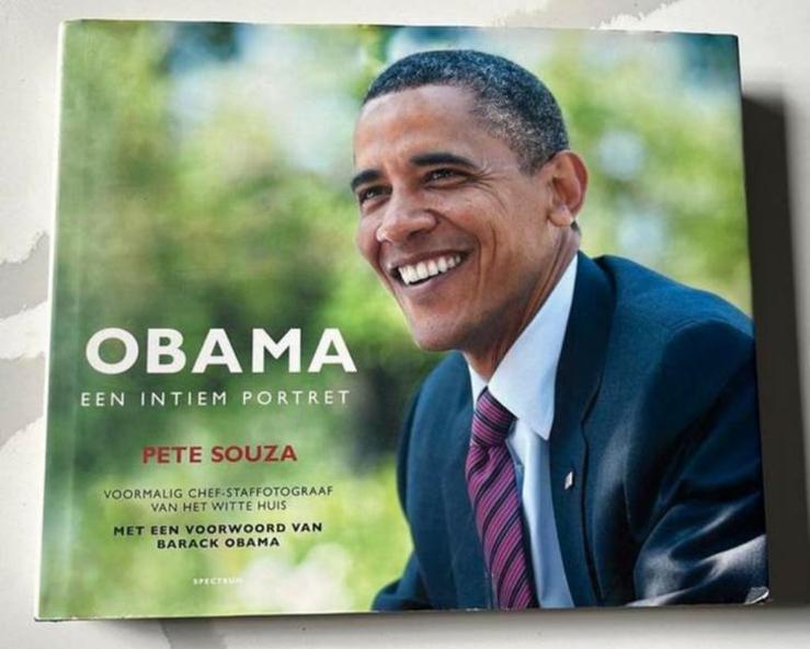 Obama een intiem portret tafelboek van Pete Souza, Ophalen of Verzenden, Zo goed als nieuw, Politiek