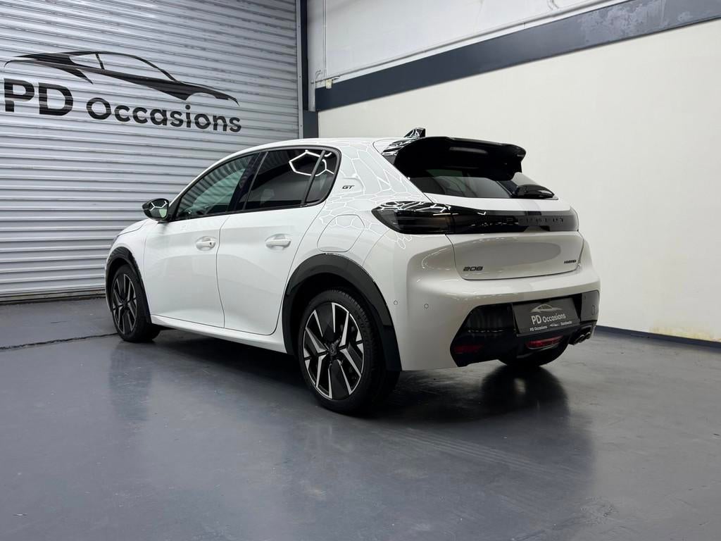 Peugeot 208 1.2 Hybrid 145PK GT - Alcantara - Pano - Memory, Auto's, Peugeot, 145 pk, 1203 kg, Zwart, 1199 cc