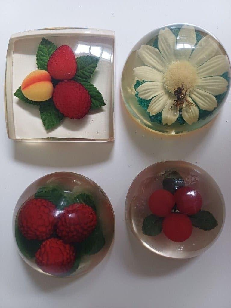 Vintage lucite Presse Papier 4 stuks, Antiek en Kunst, Ophalen of Verzenden