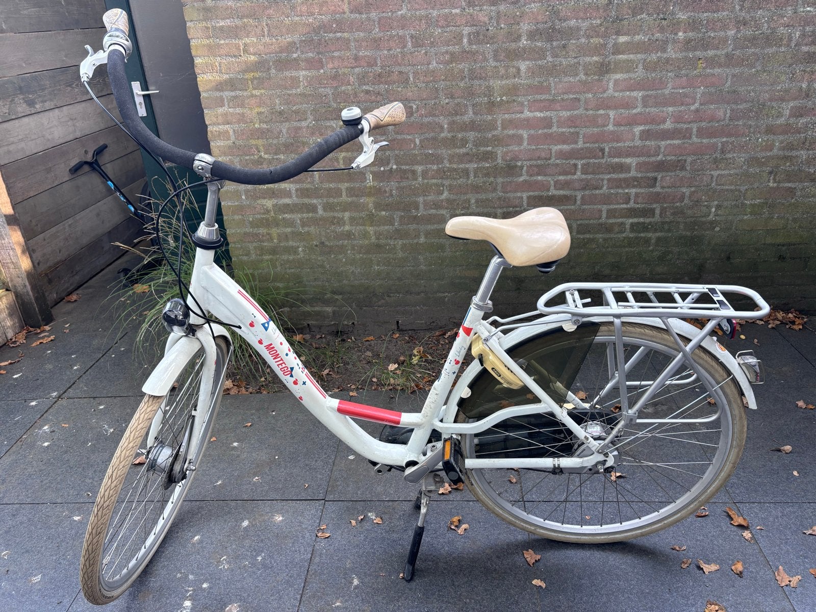 Montego Mamafiets, Overige merken, Dubbele standaard, Ophalen of Verzenden, 0 zitjes