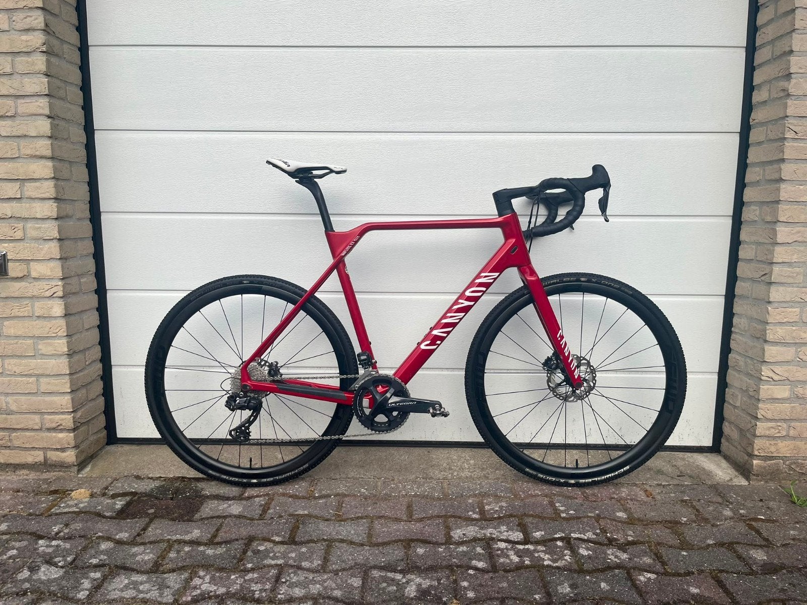 Canyon Inflite MVDP Editie L - Cyclocrossfiets & Gravelbike, 28 inch, Carbon, Heren, Zo goed als nieuw
