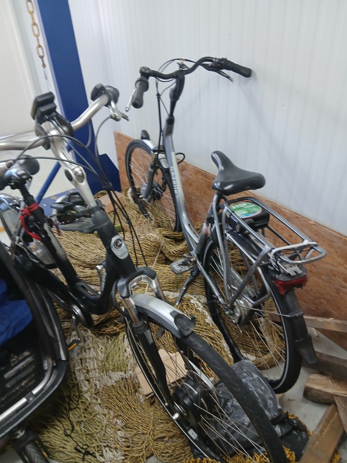 Drie Gazelle fietsen zonder voorwielen - opknappers, Fietsen en Brommers, Ophalen of Verzenden, Gebruikt, Gazelle