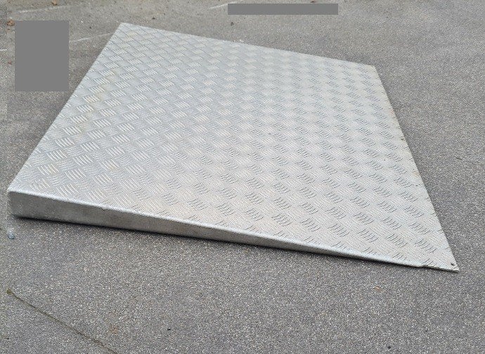 Drempelhulp, Aluminium oprijplaat, Diversen, Verpleegmiddelen, Ophalen of Verzenden, Zo goed als nieuw