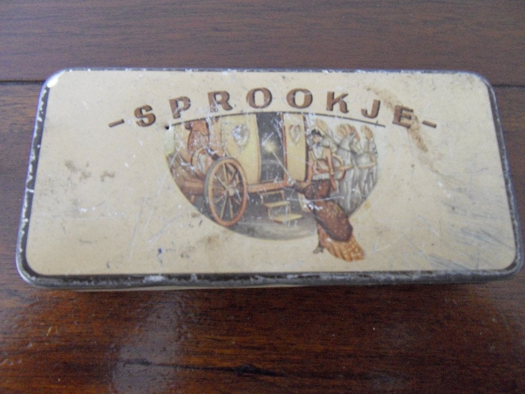 Blikje SPROOKJE 10,5 cm. en Agre-Gola 7,5 cm. zie tekst, Ophalen of Verzenden, Gebruikt, Koek(jes)