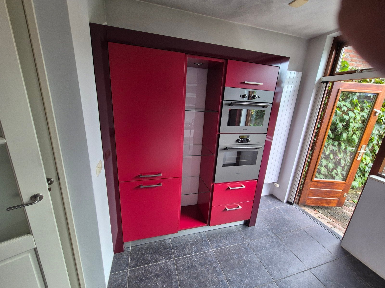 Complete keuken met apparatuur, Ophalen, Gebruikt, Wit, Graniet of Steen