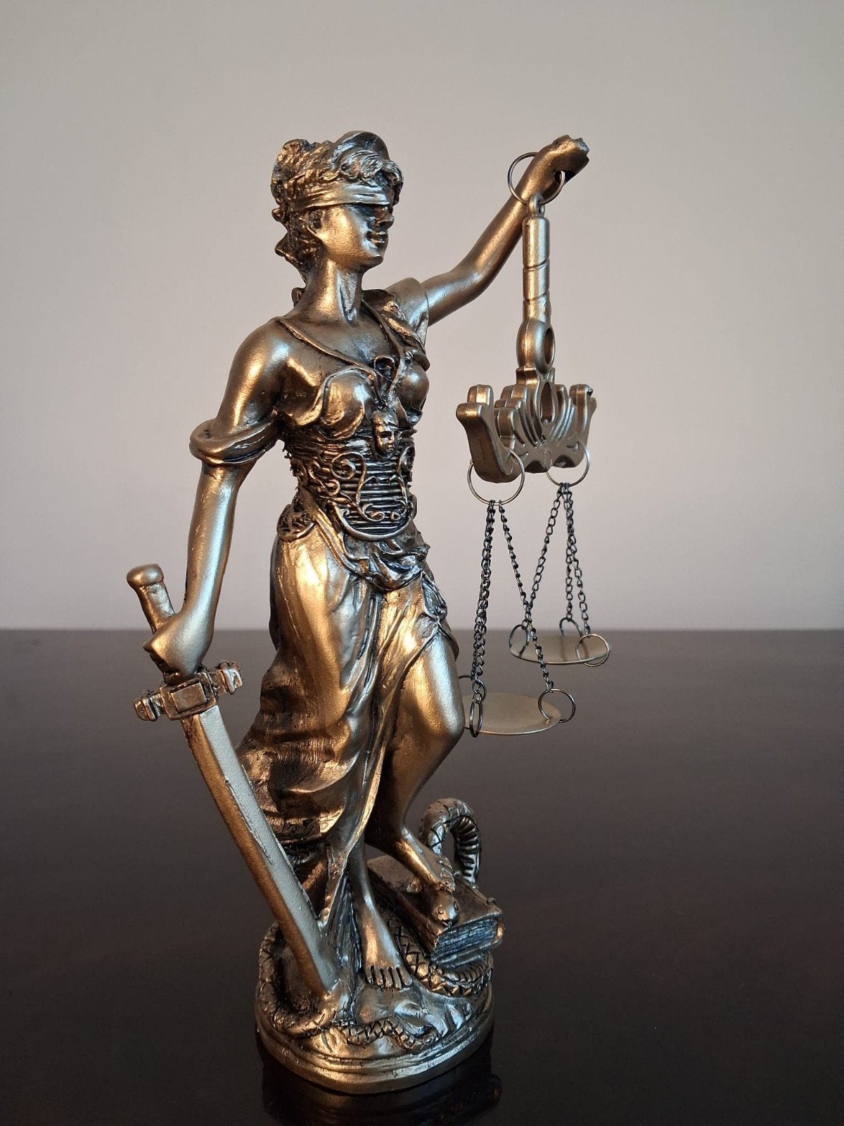 Vrouwe Justitia beeldje - symbool van rechtvaardigheid, Ophalen of Verzenden