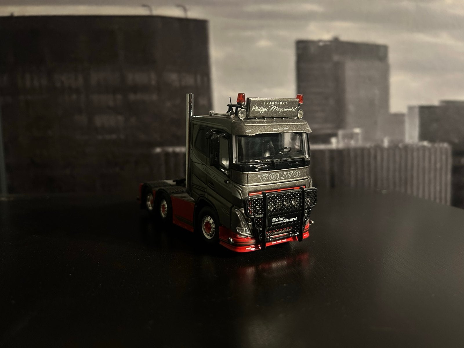 Tekno Volvo FH4 Globetrotter XL Philippe Muyswinkel, Ophalen of Verzenden, Nieuw, Bus of Vrachtwagen, Tekno