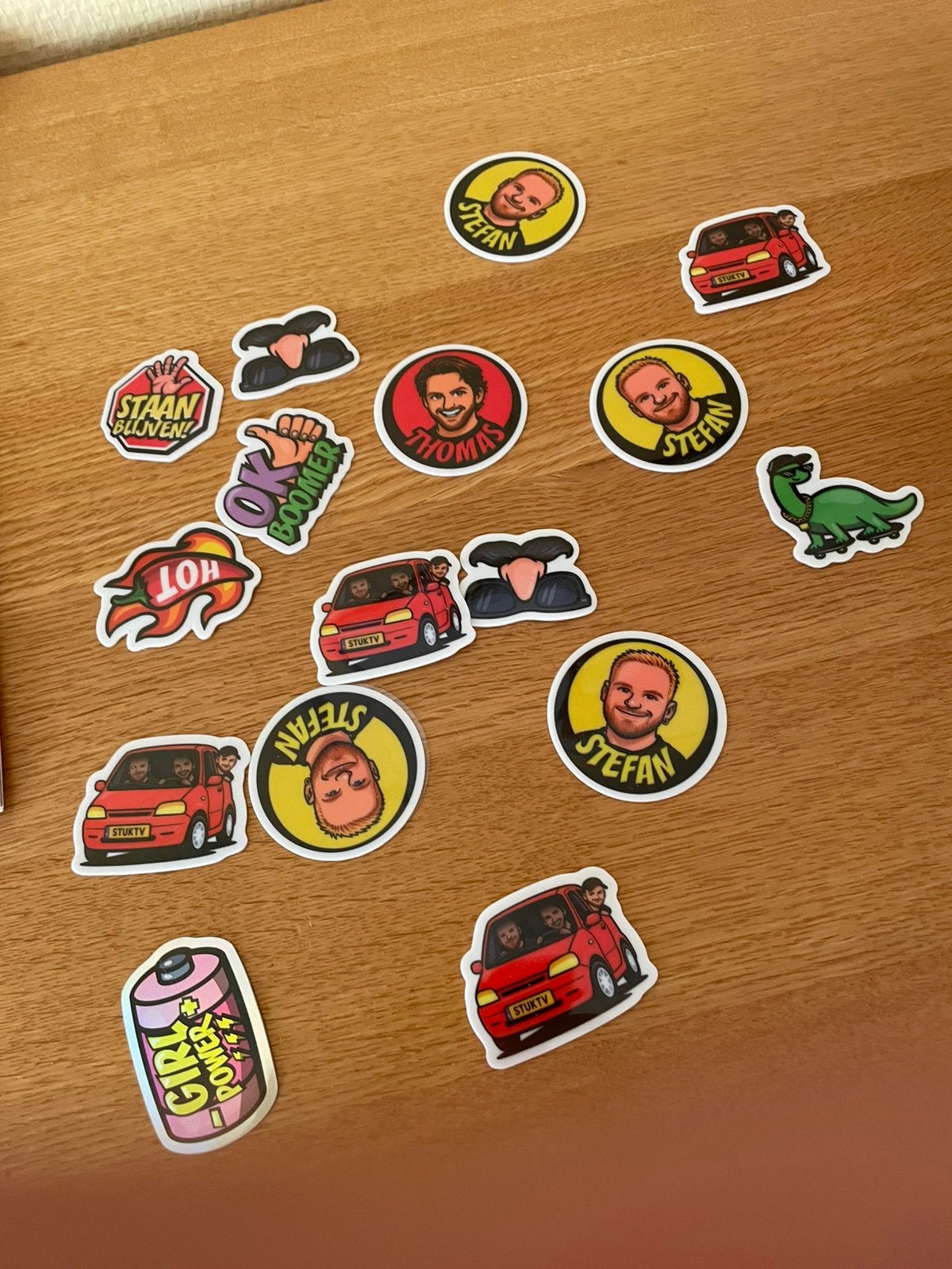 Gratis stickers: STUKTV, Hot, Girl Power, en meer!, Verzamelen, Ophalen of Verzenden, Nieuw, Overige typen