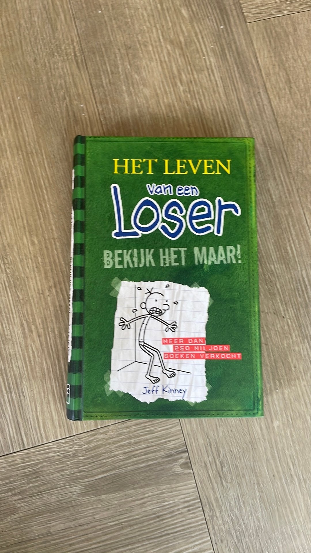 Jeff Kinney - Bekijk het maar!, Boeken, Jeff Kinney, Verzenden, Zo goed als nieuw, Fictie