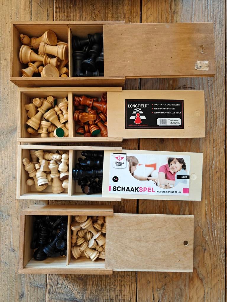 8 doosjes schaakstukken., Ophalen of Verzenden, Homas., Homas., Staunton.