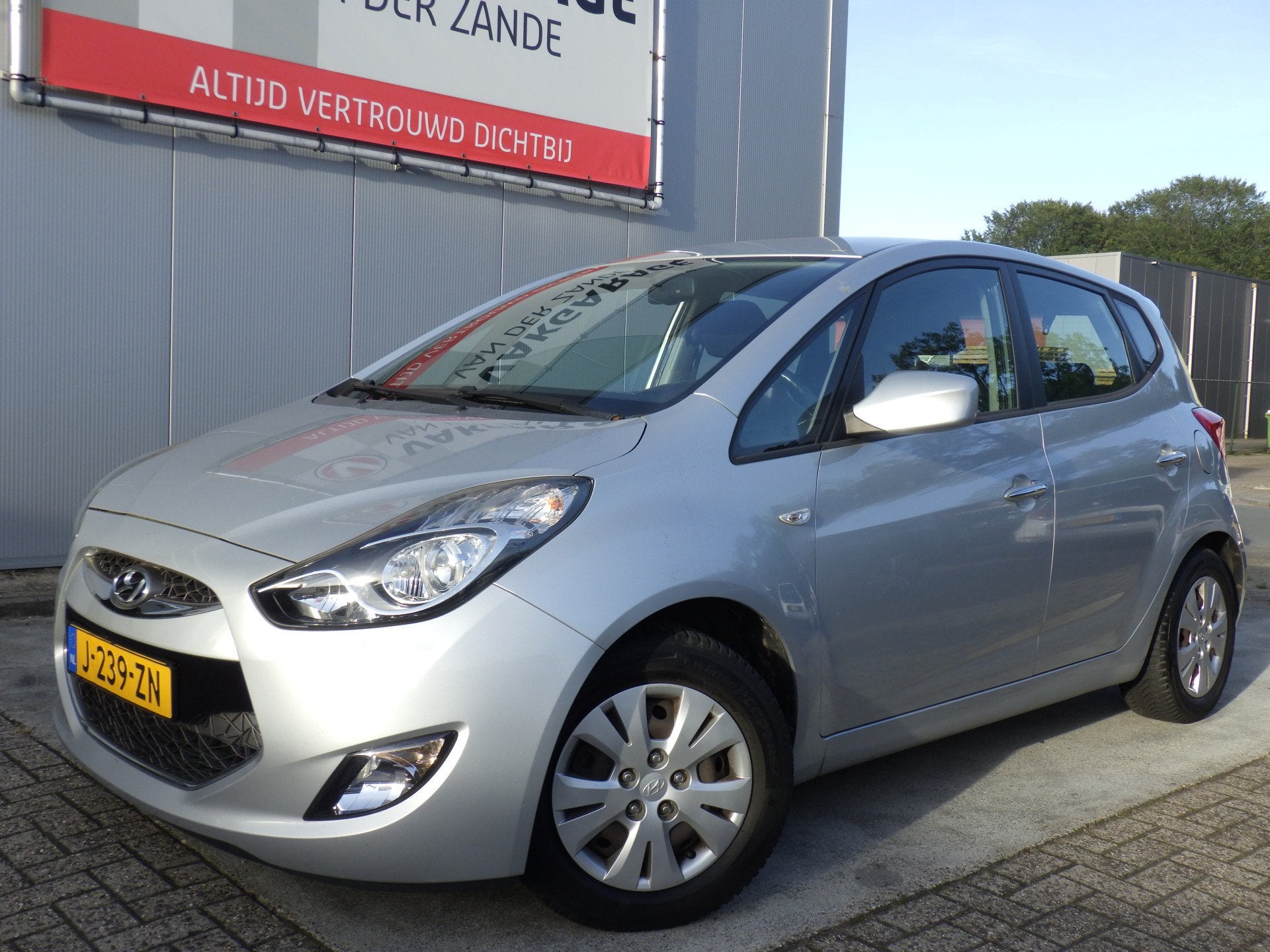 Hyundai ix20 1.6i Automaat i-Vision, Airco, Hoge Instap!, Auto's, Euro 5, 4 cilinders, Automatische klimaatregeling, Bedrijf