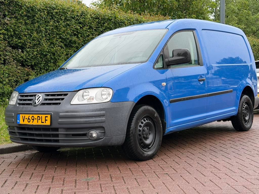 Volkswagen Caddy MAXI 1.6 BENZINE | NWE APK | TREKHAAK, Voorwielaandrijving, 1441 kg, Stof, Zwart