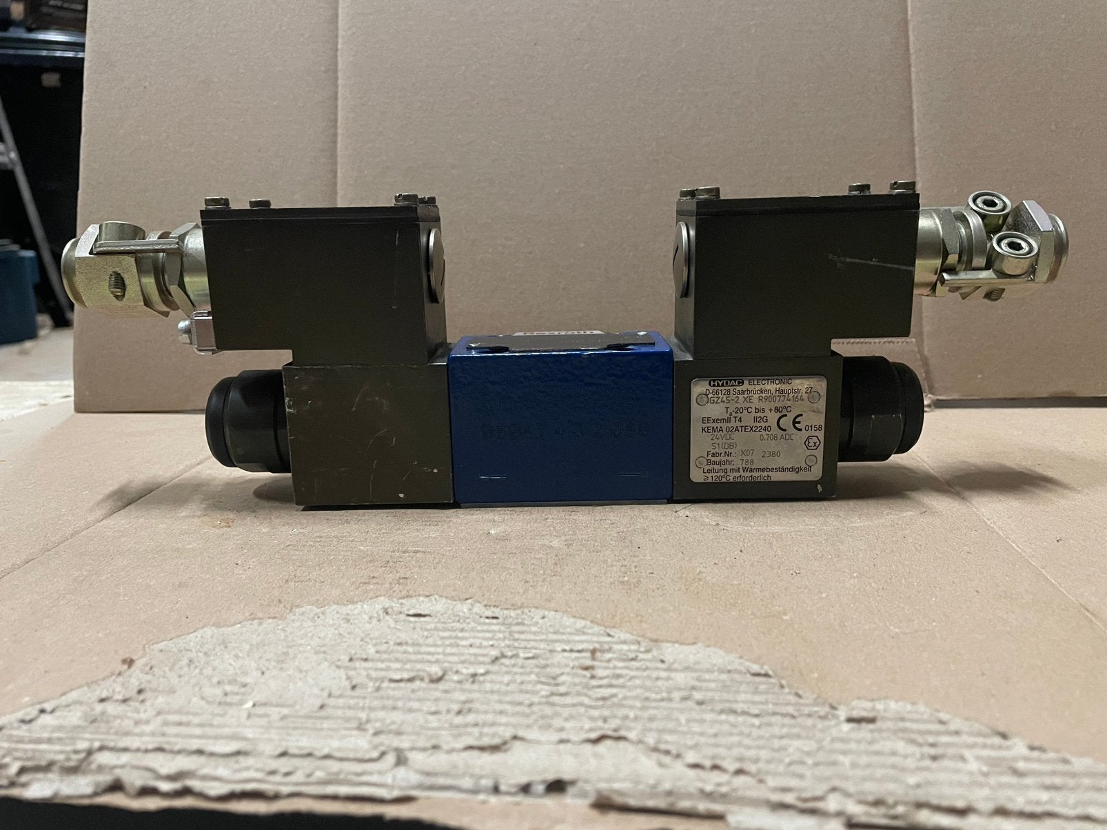 Rexroth hydrauliek stuurschuif NG6 4WE6T60/EG24NXEZ2, Ophalen of Verzenden, Nieuw