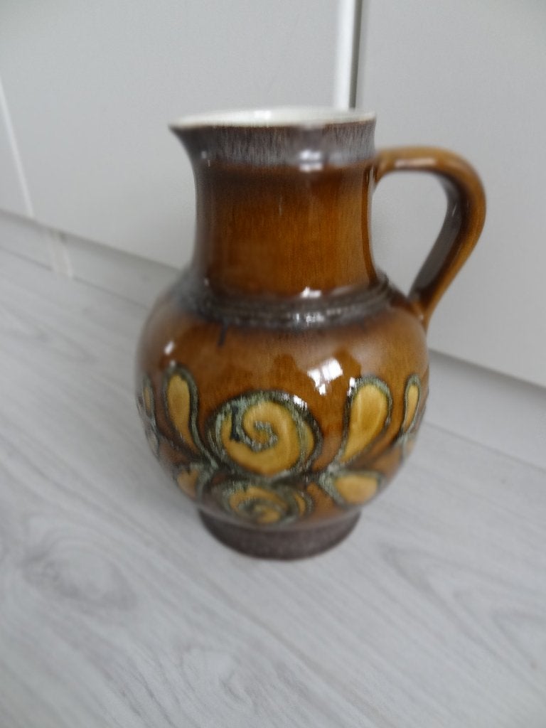 Kan in bruin van VEB Strehla model 9026, Ophalen of Verzenden