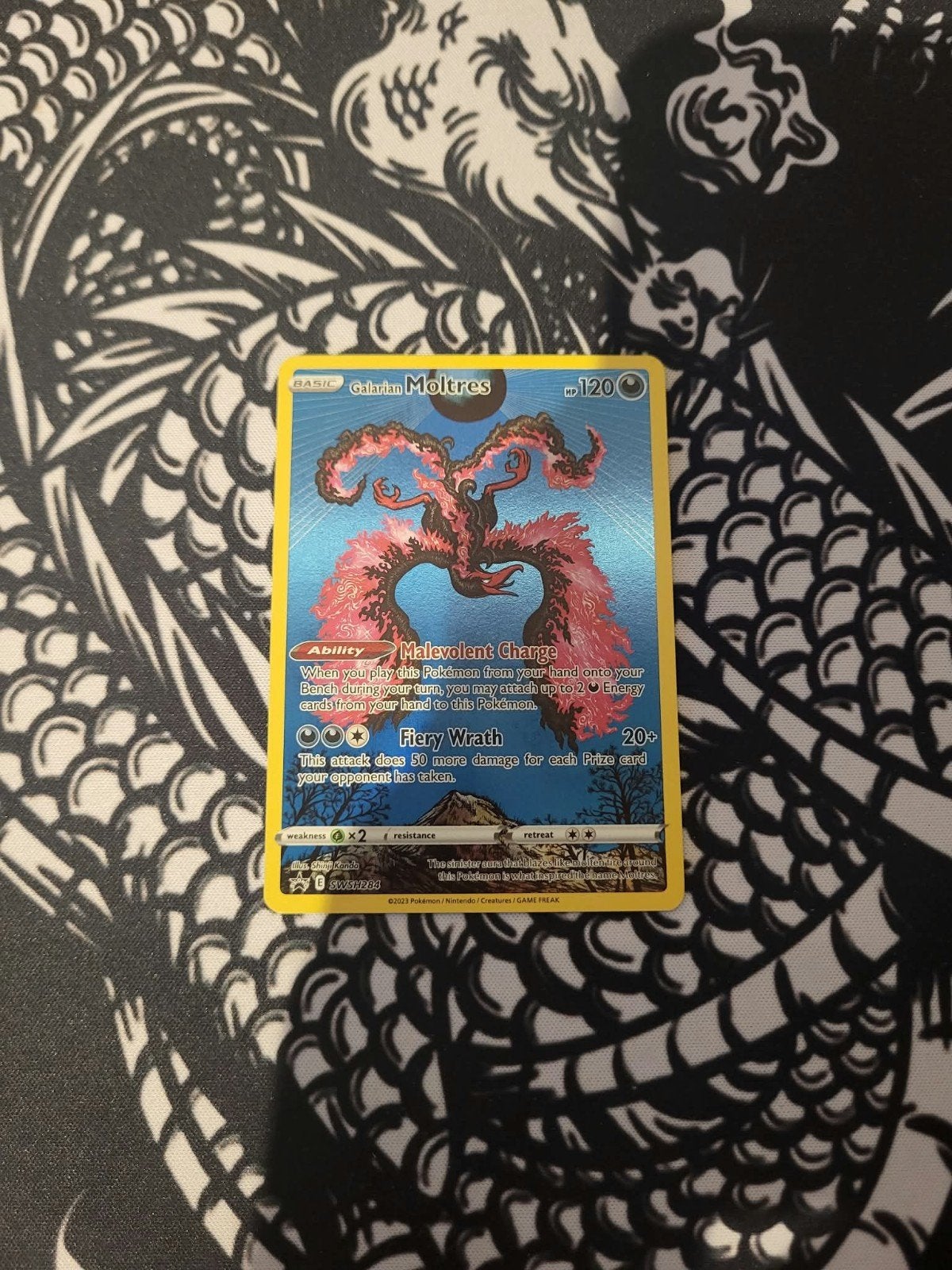 Galarian Moltres V Full Art (Alternate Art) Pokémon kaart, Hobby en Vrije tijd, Ophalen of Verzenden