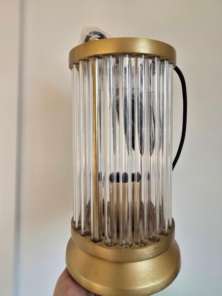 Bold monkey; Gouden tafellamp met plastic buizen - Nieuw, Ophalen, 50 tot 75 cm, Nieuw, Metaal
