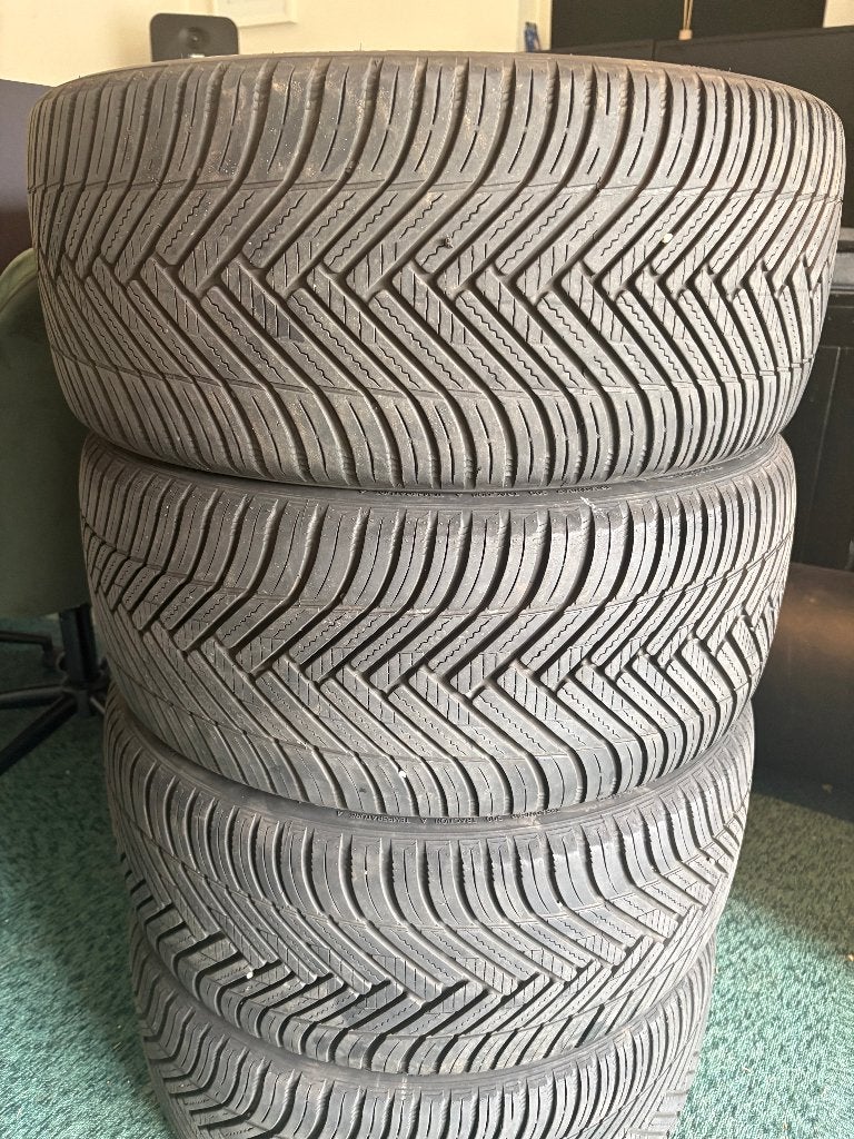 Hankook All Season banden 235/35ZR19 91Y Zo goed als nieuw, Auto-onderdelen, Banden en Velgen, Gebruikt, 235 mm, All Season, Band(en)