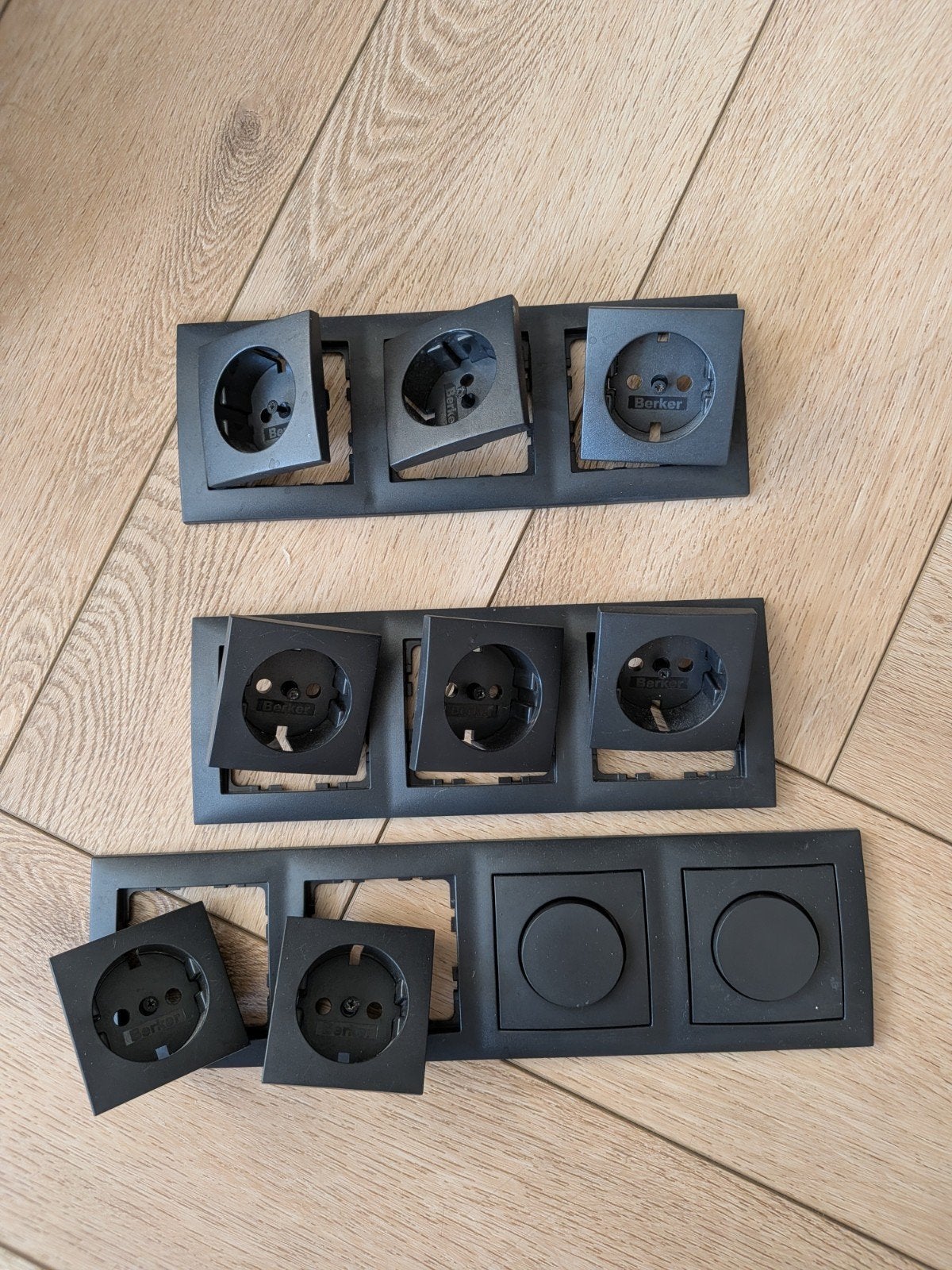 Berker schakelmateriaal, Ophalen of Verzenden, Gebruikt, Berker, Stopcontact