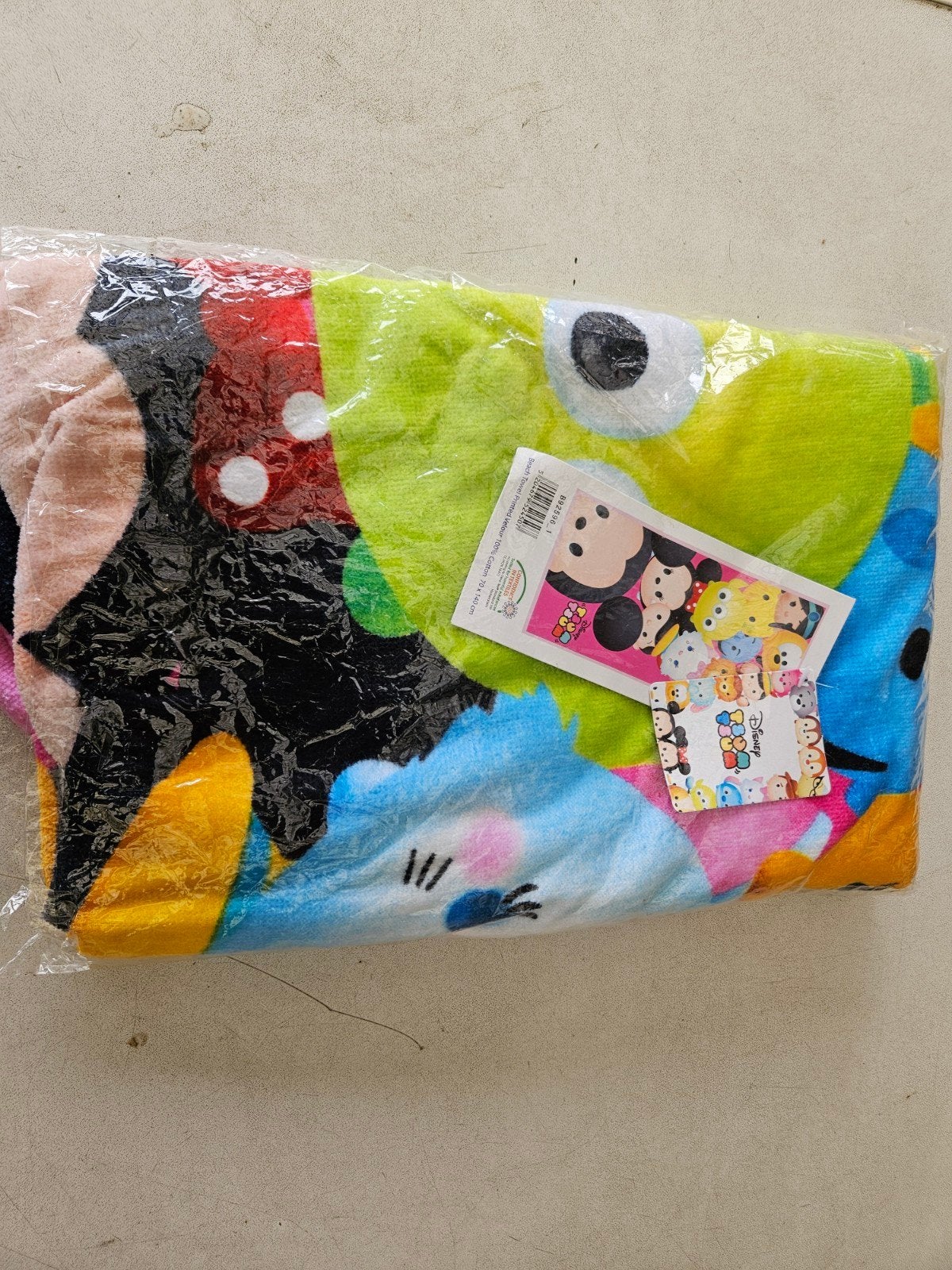 Nieuw strandlaken Tsumtsum, Ophalen of Verzenden, Nieuw