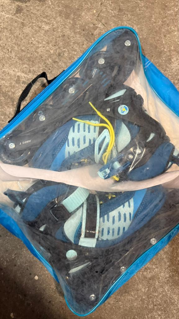 Skates incl bescherming, zie foto’s, Ophalen, Zo goed als nieuw, Overige merken