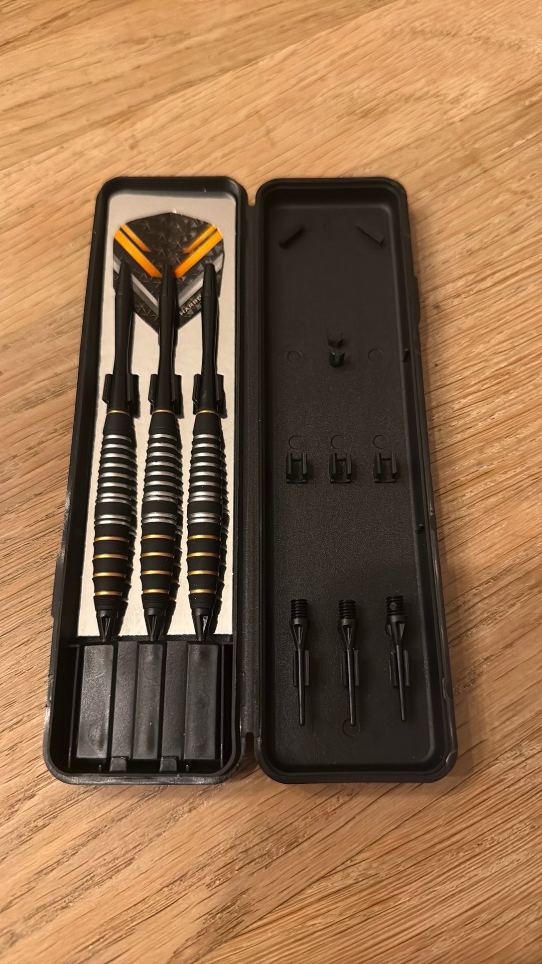 Nieuwe Harrows Vulcan softtip dartpijlen 20g + case, Ophalen of Verzenden, Nieuw, Pijlen, Soft tip